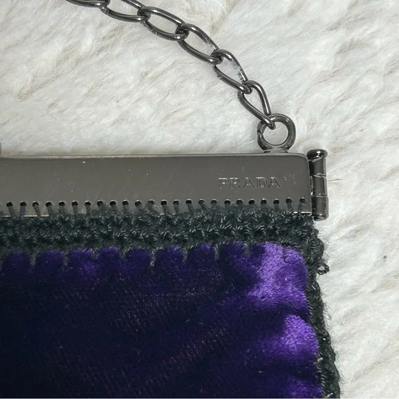 PRADA Velvet Clutch Purse Chain Strap Tulip Kiss Lock: Deep Purple Small - Picture 9 of 17
